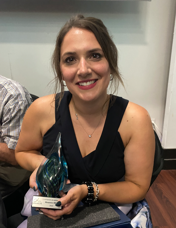 Roxanne White avec son Prix
